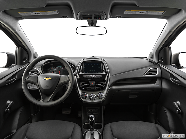 2019 Chevrolet Spark | Centered wide dash shot