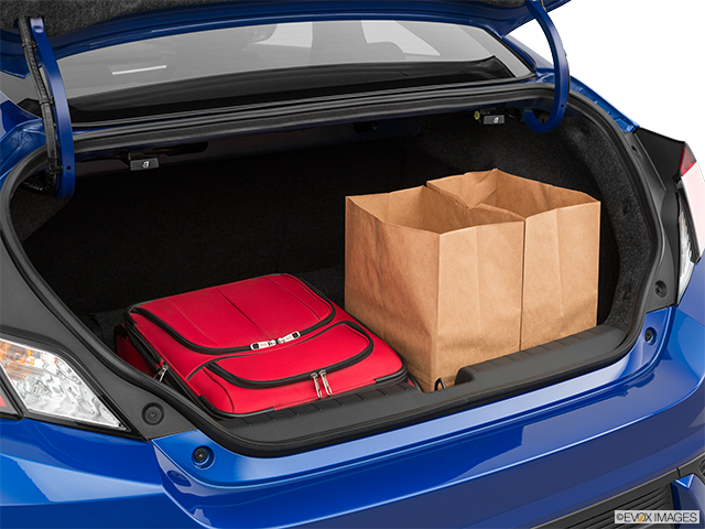 2019 Honda Civic Coupe | Trunk props
