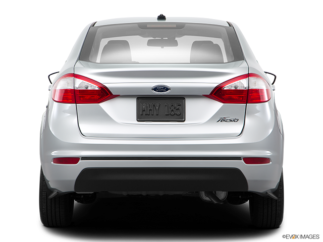 2019 Ford Fiesta | Low/wide rear