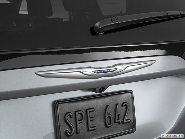 2019 Chrysler Pacifica | Rear manufacturer badge/emblem