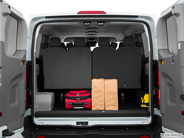 2019 Ford Transit Wagon | Trunk props