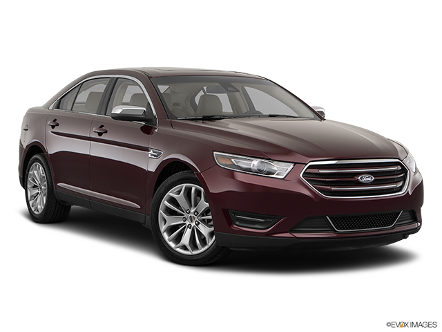 2019 Ford Taurus | Front passenger 3/4 w/ wheels turned