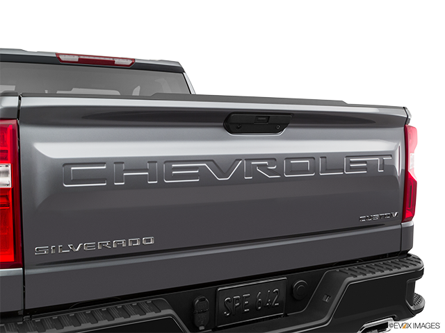 2019 Chevrolet Silverado 1500 | Rear manufacturer badge/emblem