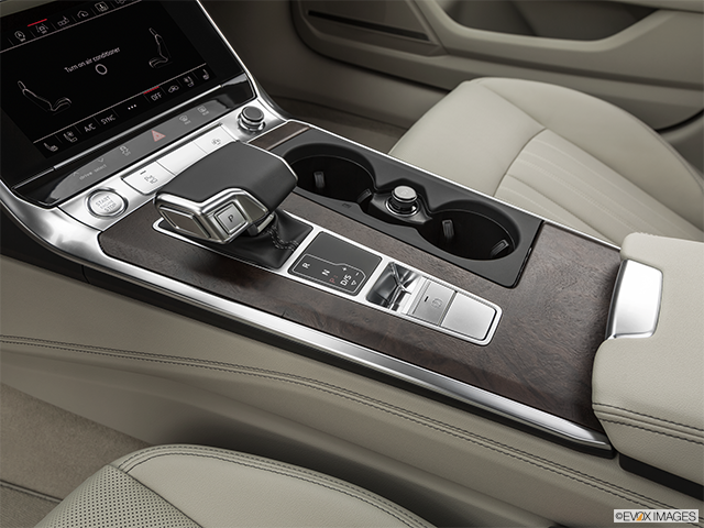 2019 Audi A6 | Gear shifter/center console