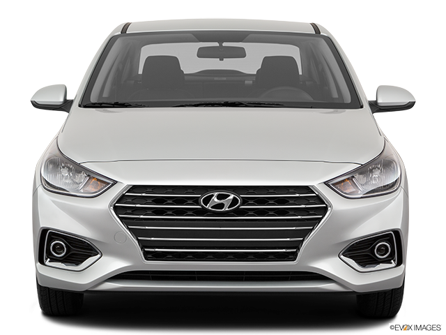 2019 Hyundai Accent Sedan | Low/wide front