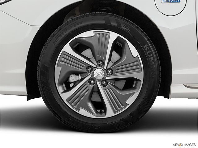 2019 Hyundai Sonata Plug-in Hybrid | Front Drivers side wheel at profile