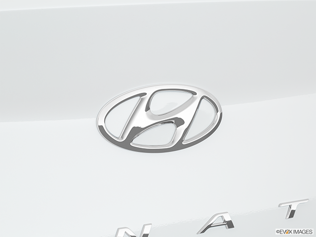 2019 Hyundai Sonata Plug-in Hybrid | Rear manufacturer badge/emblem
