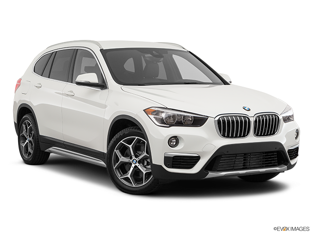 2019 BMW X1 | Front passenger 3/4 w/ wheels turned