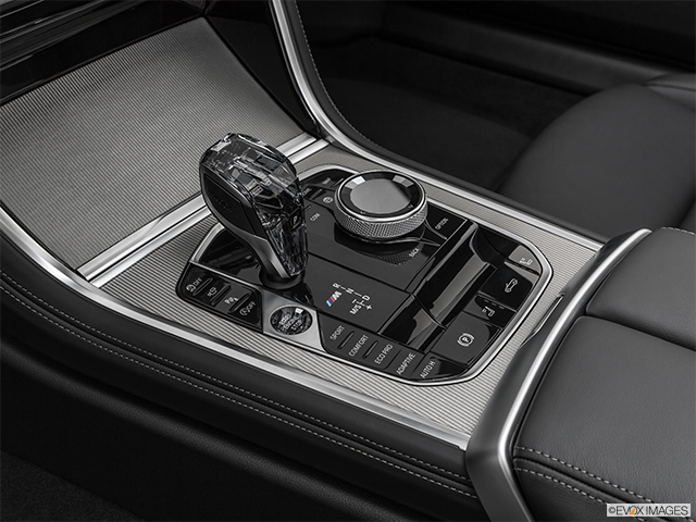 2019 BMW Série 8 | Gear shifter/center console