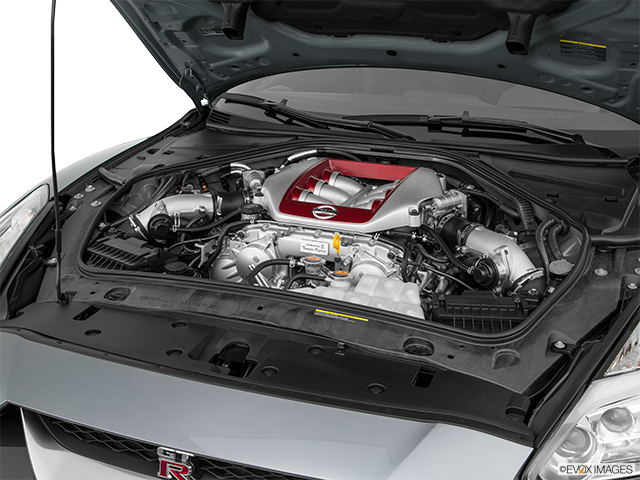 2019 Nissan GT-R | Engine