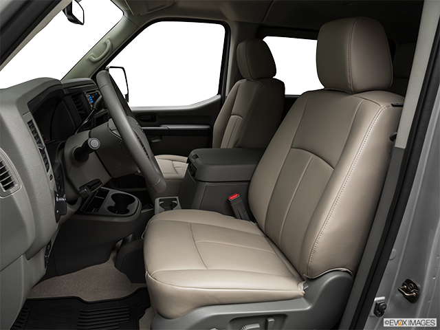 2019 Nissan NV Tourisme | Front seats from Drivers Side