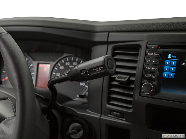 2019 Nissan NV Tourisme | Gear shifter/center console
