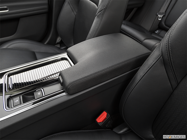 2019 Jaguar XF | Front center console with closed lid, from driver’s side looking down