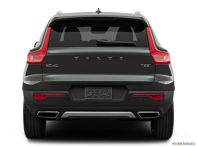 2019 Volvo XC40 | Low/wide rear