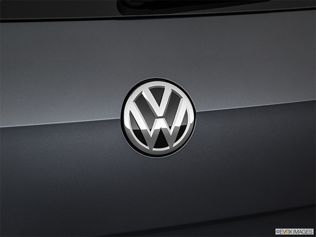 2019 Volkswagen Golf R | Rear manufacturer badge/emblem