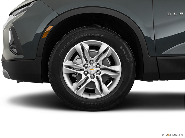 2019 Chevrolet Blazer | Front Drivers side wheel at profile