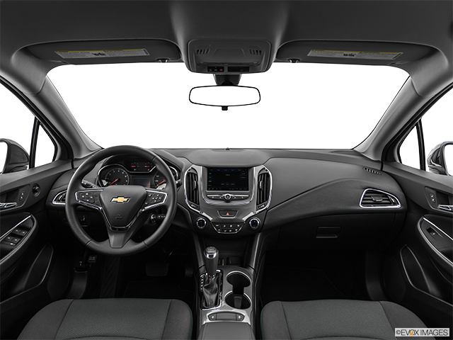 2019 Chevrolet Cruze | Centered wide dash shot