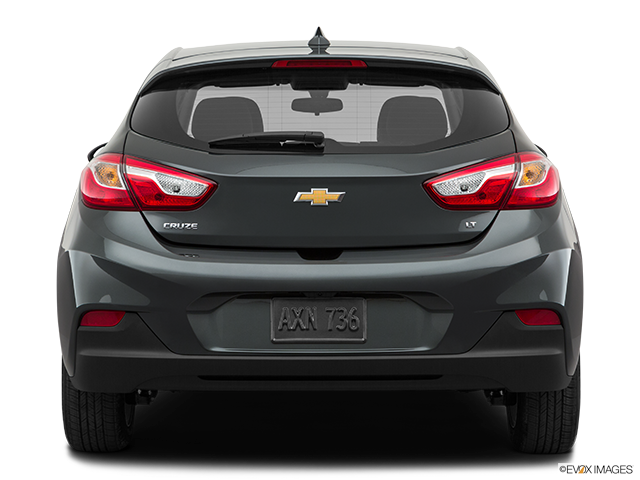 2019 Chevrolet Cruze | Low/wide rear