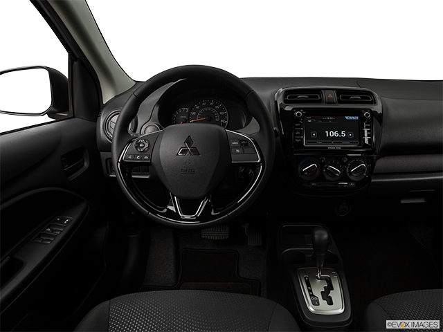 2019 Mitsubishi Mirage G4 | Steering wheel/Center Console