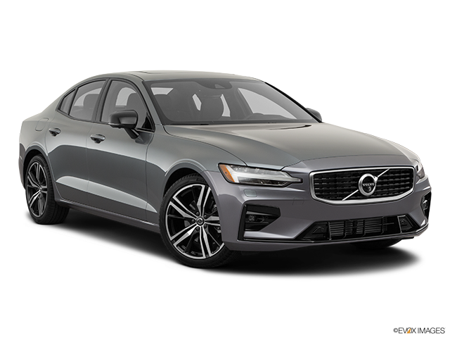 2019 Volvo S60 | Front passenger 3/4 w/ wheels turned
