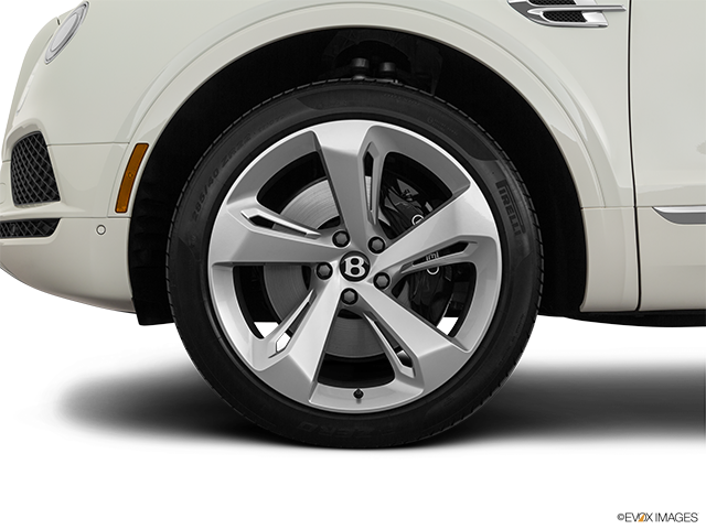 2022 Bentley Bentayga | Front Drivers side wheel at profile