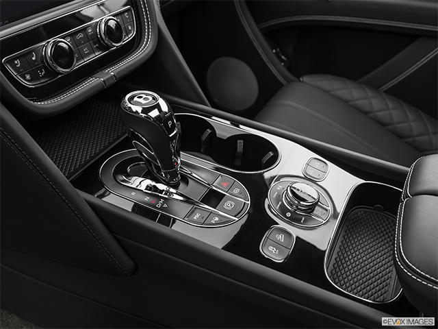 2021 Bentley Bentayga | Gear shifter/center console