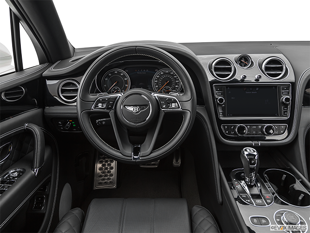 2021 Bentley Bentayga | Steering wheel/Center Console