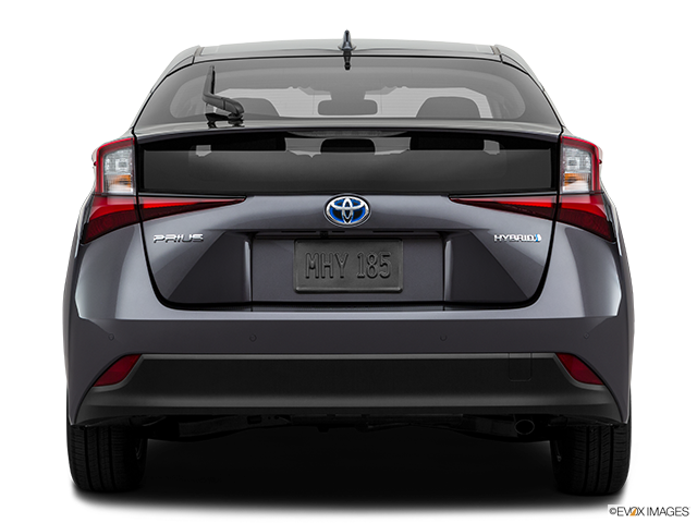 2019 Toyota Prius | Low/wide rear