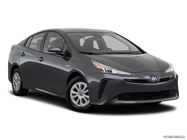 2019 Toyota Prius | Front passenger 3/4 w/ wheels turned