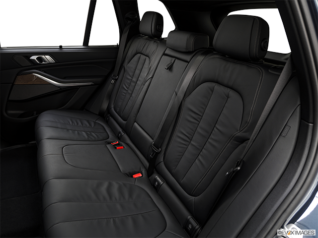 2019 BMW X5 | Rear seats from Drivers Side