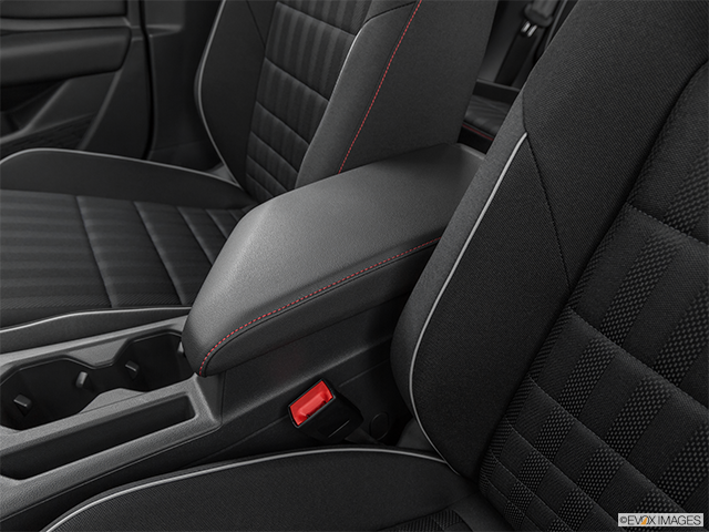 2019 Volkswagen Jetta | Front center console with closed lid, from driver’s side looking down