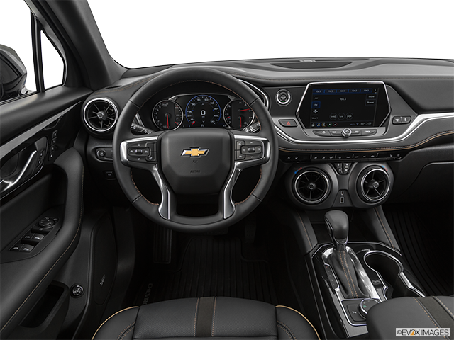 2019 Chevrolet Blazer | Steering wheel/Center Console