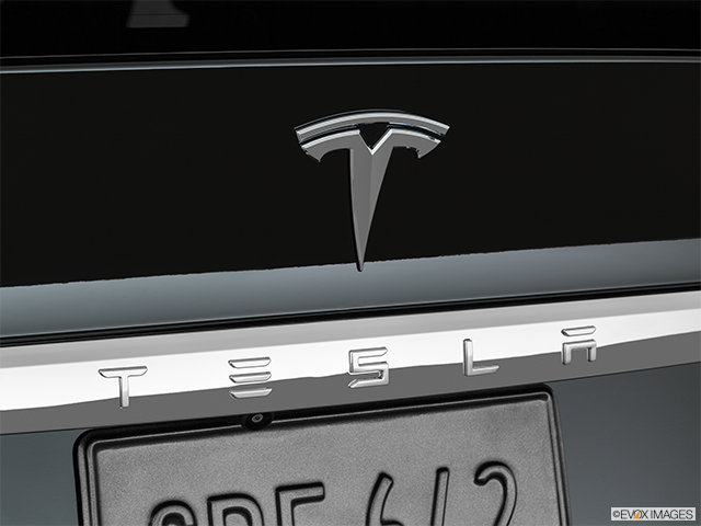 2019 Tesla Model X | Rear manufacturer badge/emblem