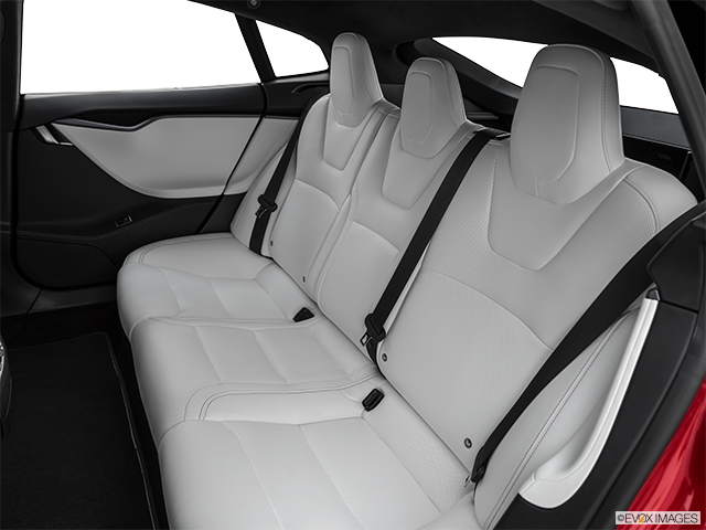 2019 Tesla Model S | Rear seats from Drivers Side