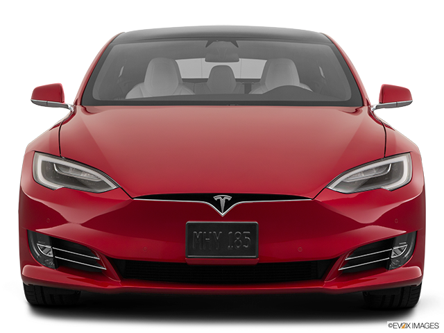 2019 Tesla Model S | Low/wide front