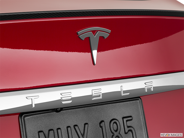 2019 Tesla Model S | Rear manufacturer badge/emblem