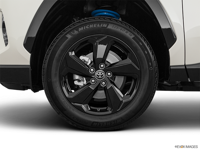 2019 Toyota RAV4 Hybride | Front Drivers side wheel at profile