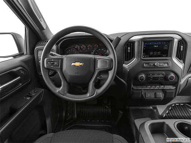 2019 Chevrolet Silverado 1500 | Steering wheel/Center Console