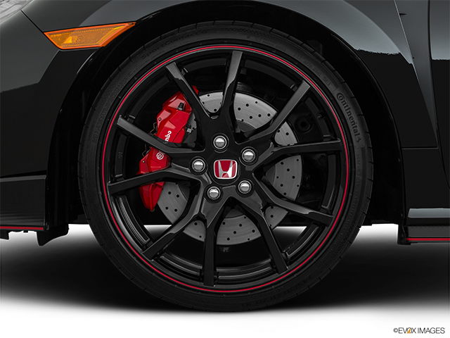 2020 Honda Civic Type R | Front Drivers side wheel at profile