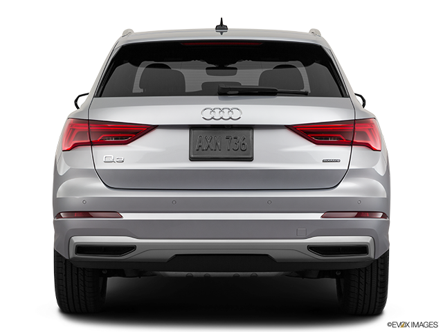 2019 Audi Q3 | Low/wide rear