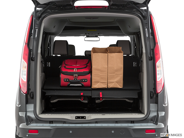 2022 Ford Transit Connect Wagon | Trunk props