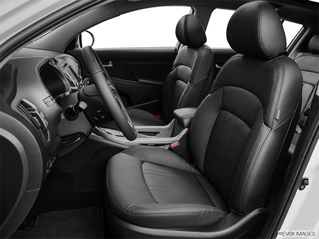 2015 Kia Sportage | Front seats from Drivers Side
