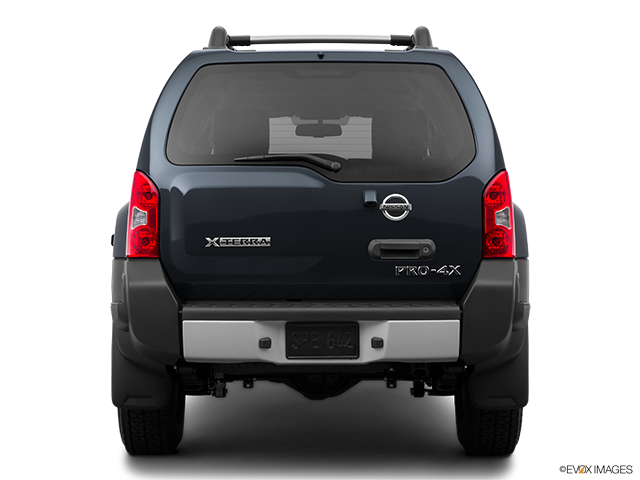 2015 Nissan Xterra | Low/wide rear