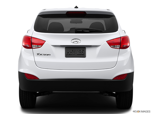 2015 Hyundai Tucson | Low/wide rear