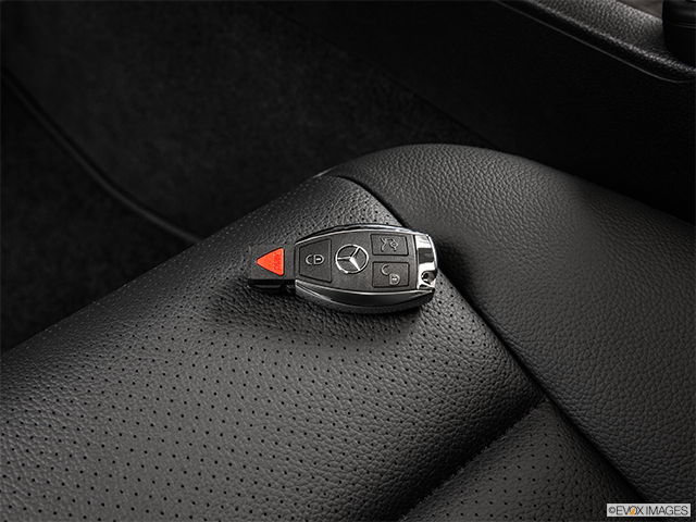 2015 Mercedes-Benz GLK-Class | Key fob on driver’s seat