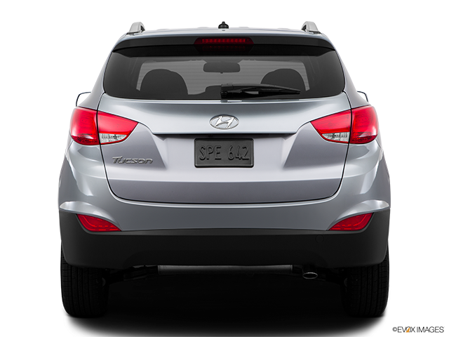 2015 Hyundai Tucson | Low/wide rear