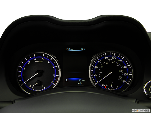 2015 Infiniti Q50 | Speedometer/tachometer