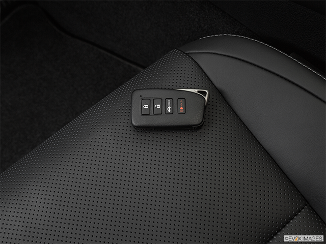 2015 Lexus GS 350 | Key fob on driver’s seat