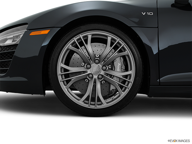 2015 Audi R8 | Front Drivers side wheel at profile