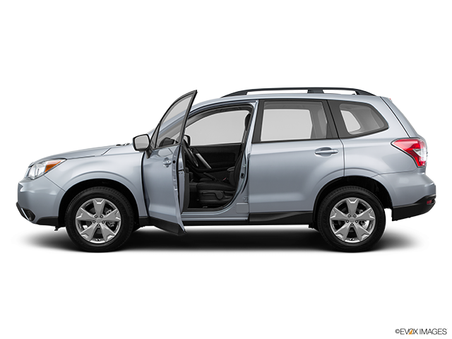 2015 Subaru Forester | Driver's side profile with drivers side door open